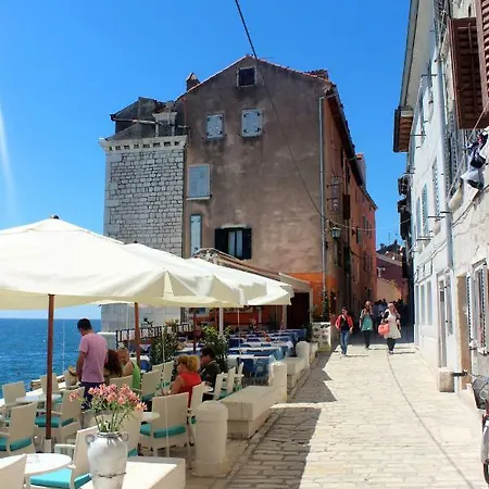 Apartment Leo Rovinj Exterior photo